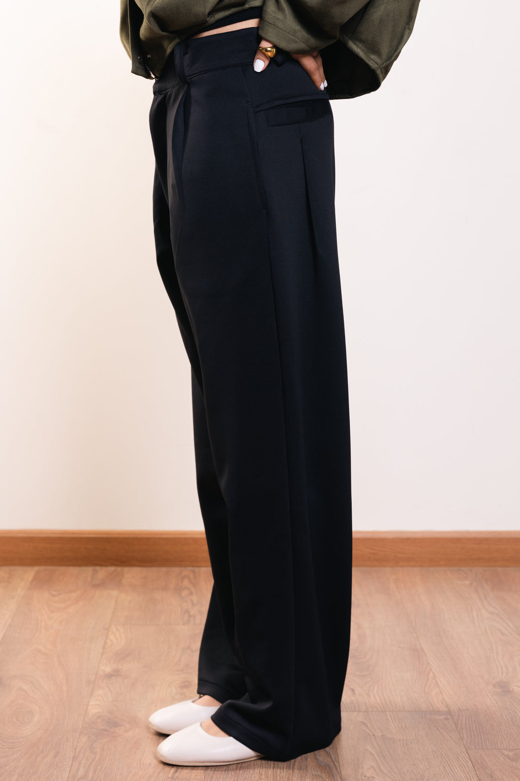 Formal pants in Black