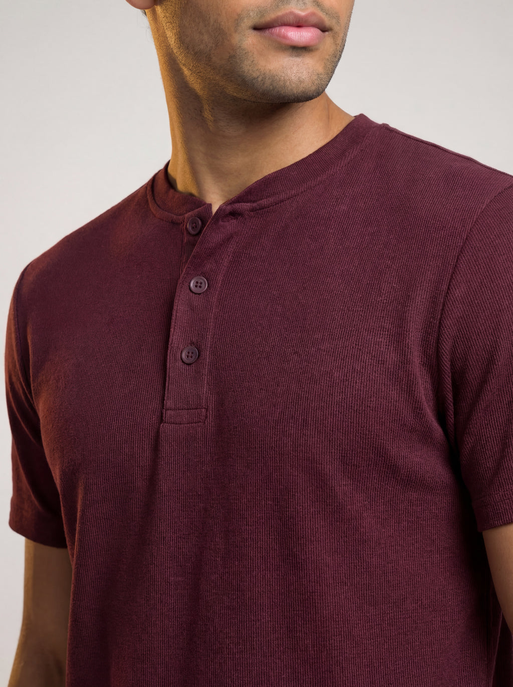 The Mercer Rib Henley (burgundy)